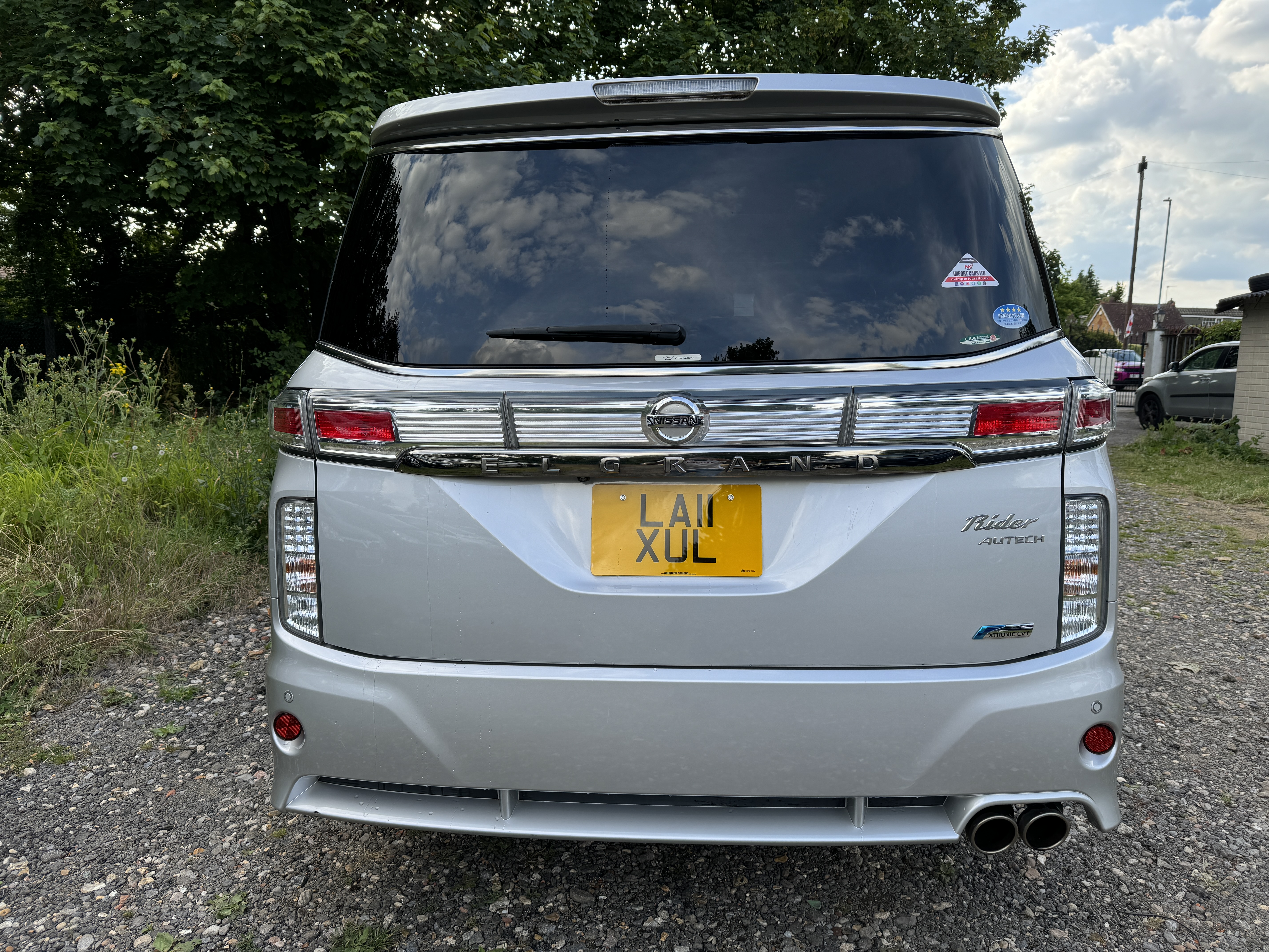 NISSAN ELGRAND RIDER S 2011 ULEZ FREE