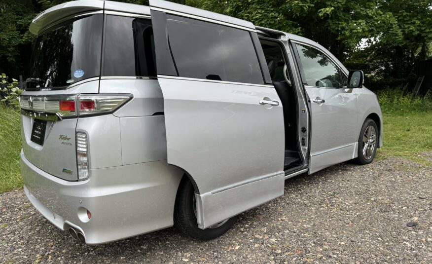 NISSAN ELGRAND RIDER S 2011 ULEZ FREE