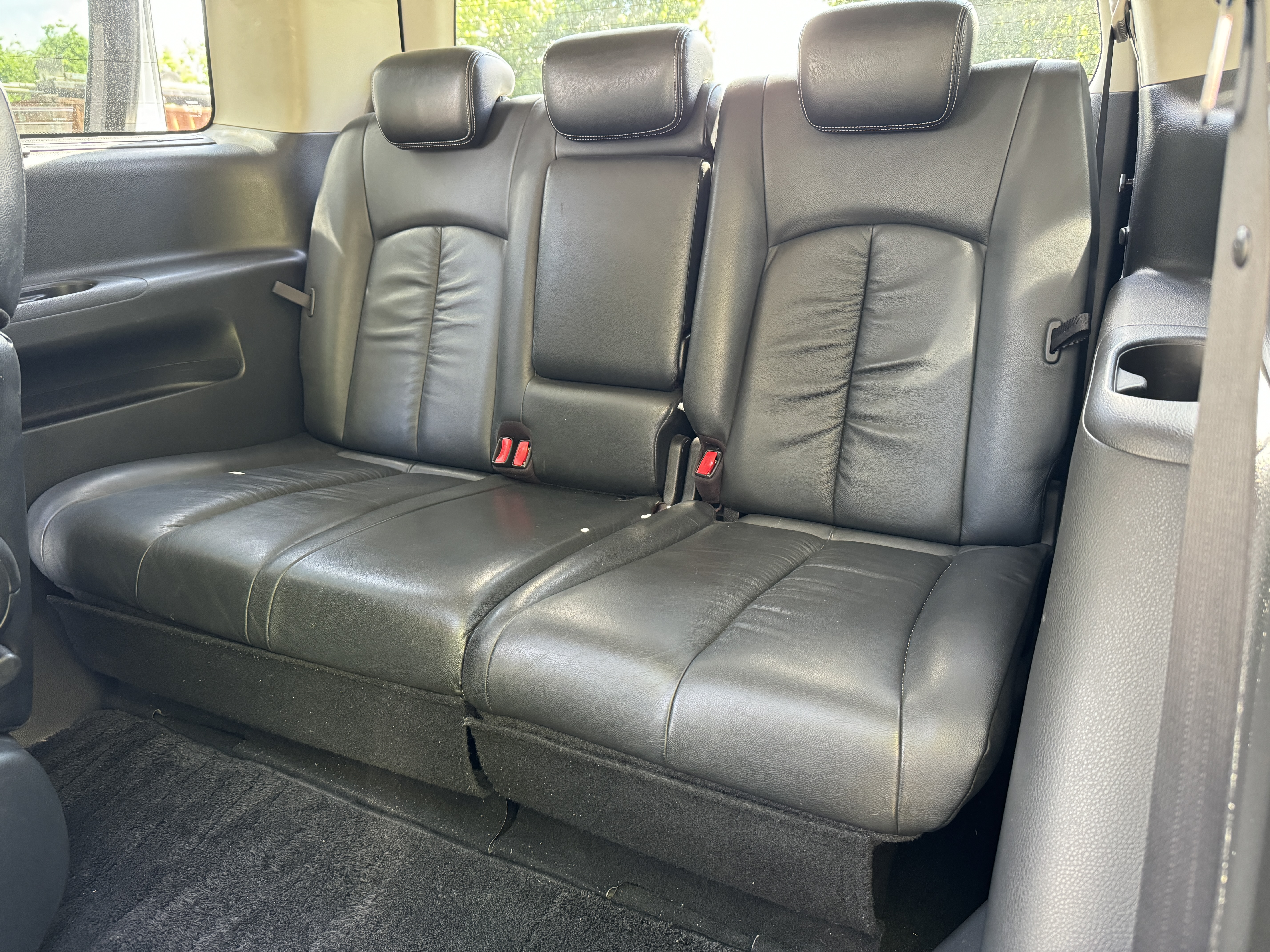 NISSAN ELGRAND RIDER S 2011 ULEZ FREE