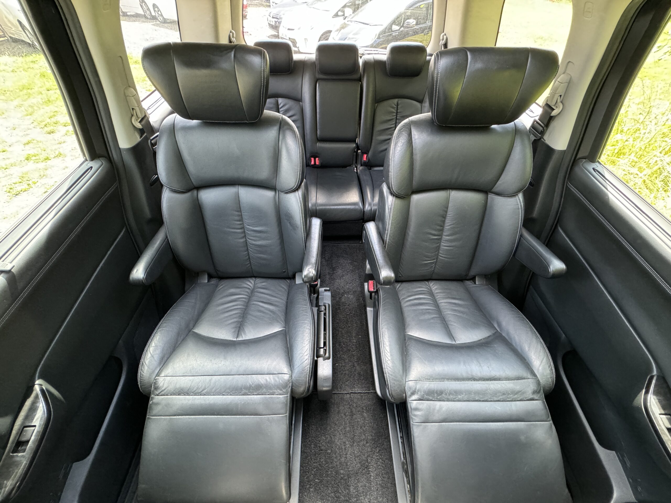 NISSAN ELGRAND RIDER S 2011 ULEZ FREE
