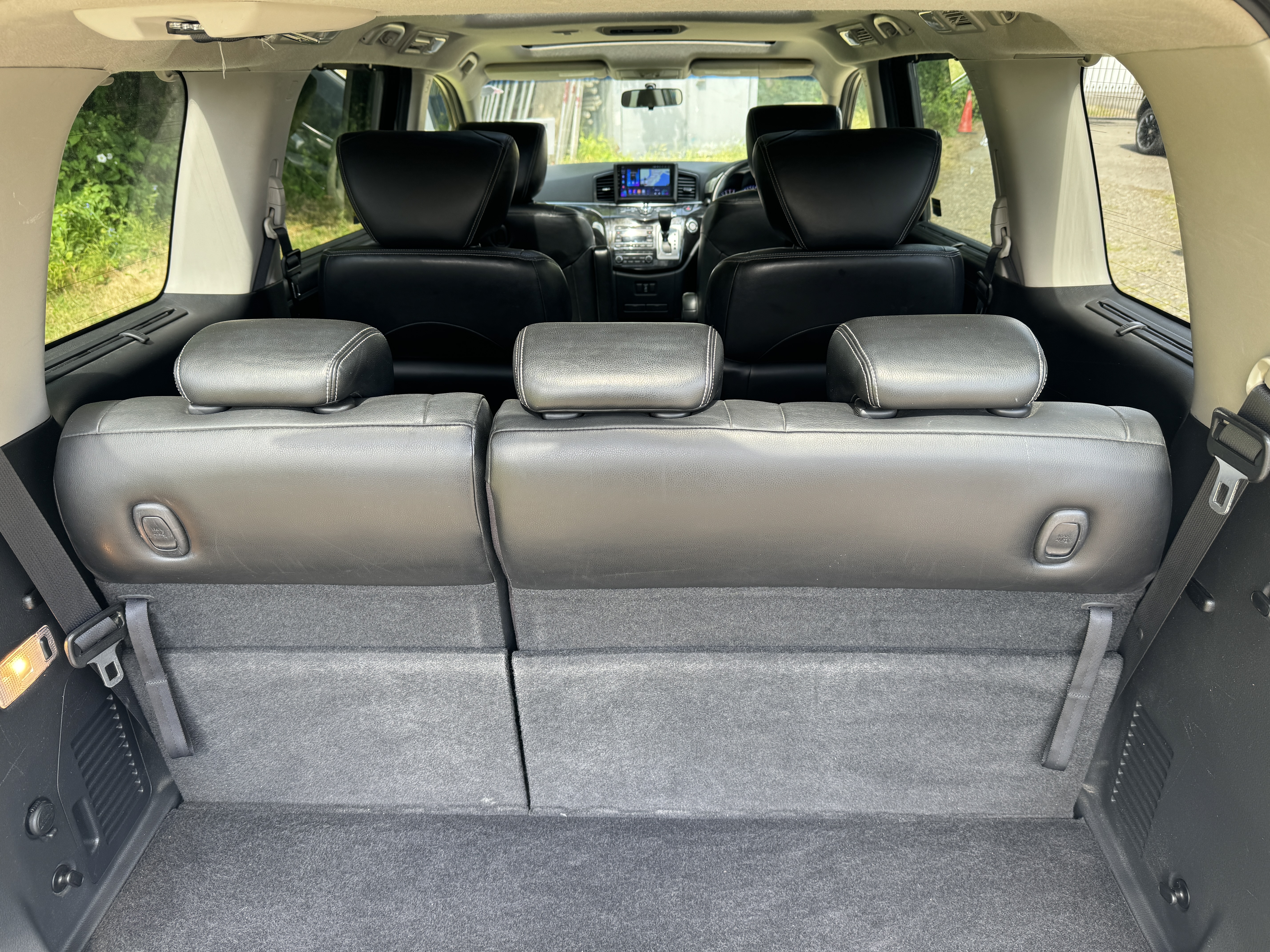 NISSAN ELGRAND RIDER S 2011 ULEZ FREE