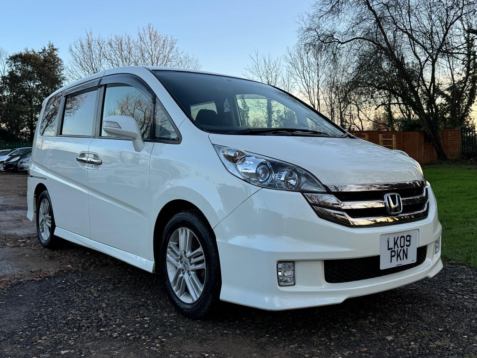 HONDA STEPWAGON SPADA