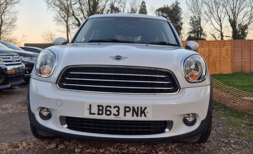 MINI COOPER – COUNTRYMAN