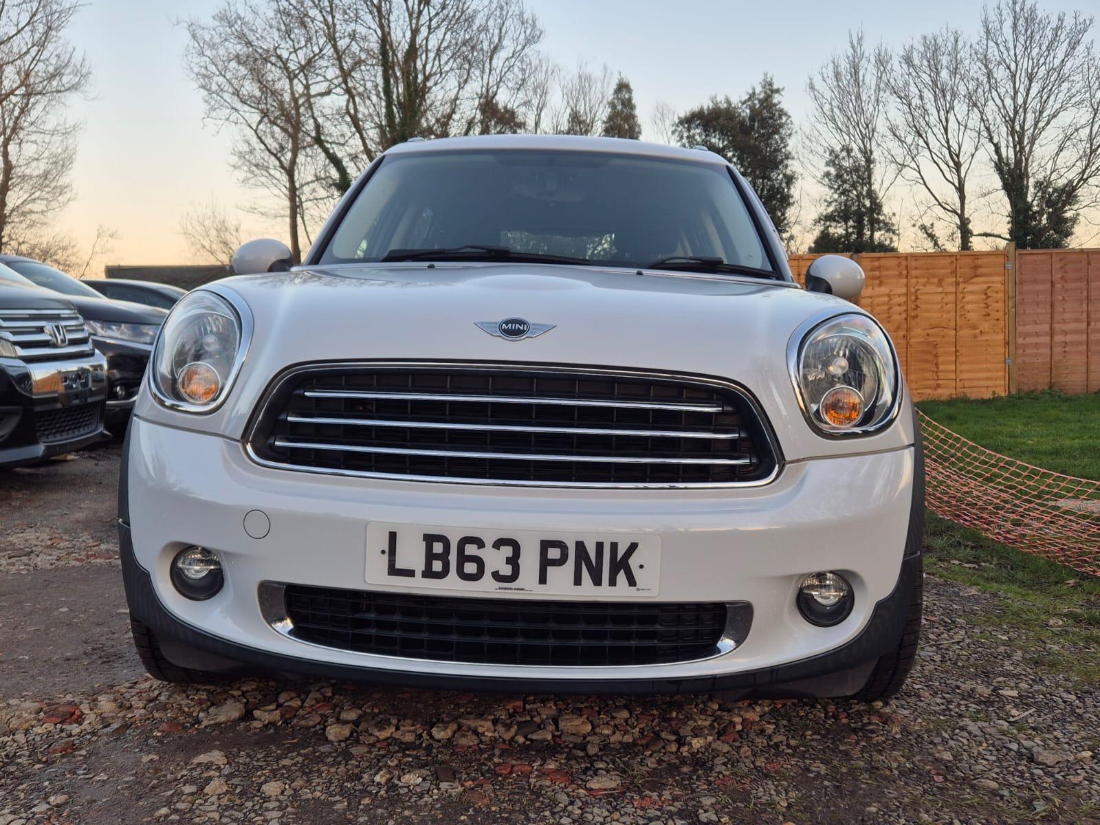 MINI COOPER – COUNTRYMAN