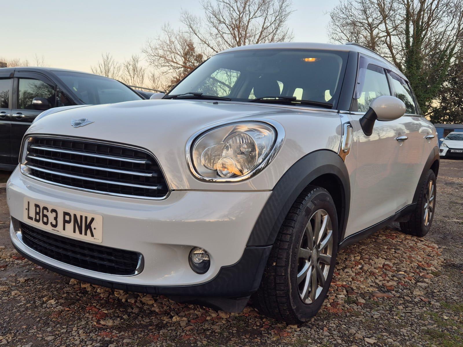 MINI COOPER – COUNTRYMAN