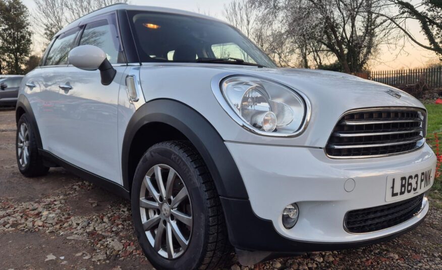 MINI COOPER – COUNTRYMAN