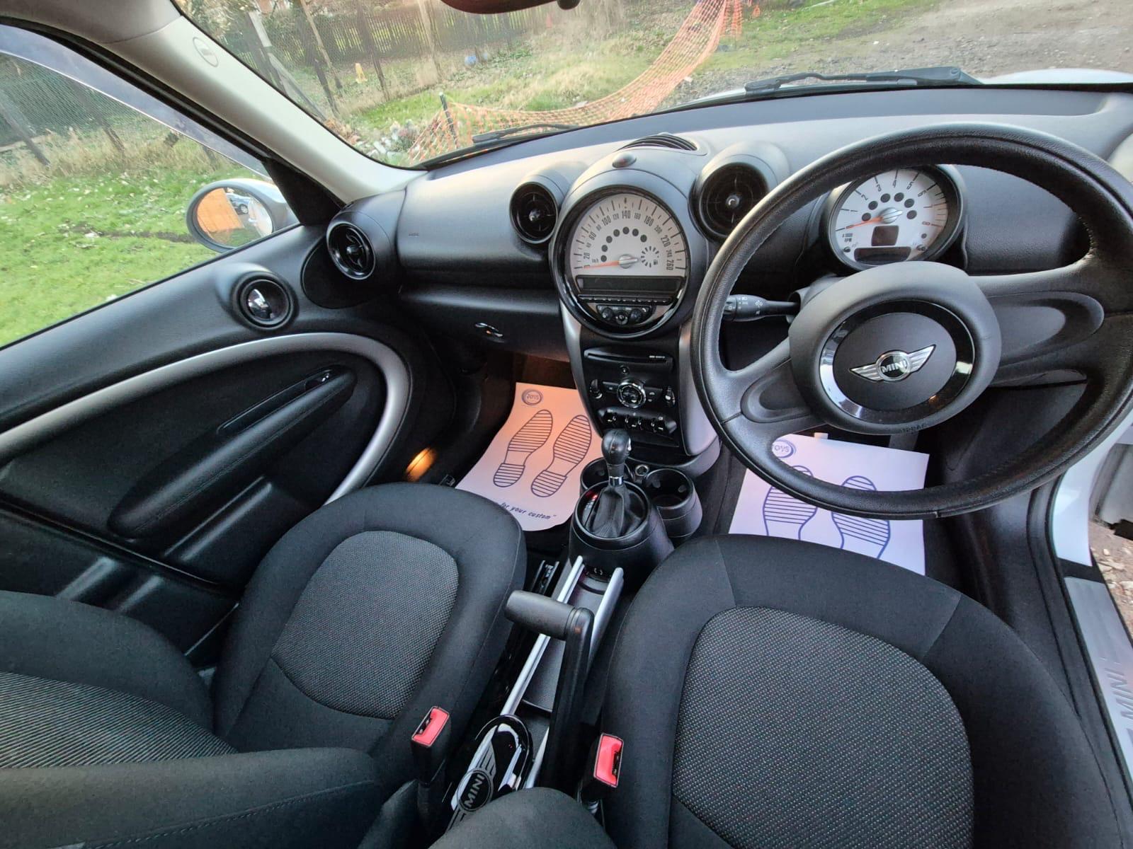 MINI COOPER – COUNTRYMAN