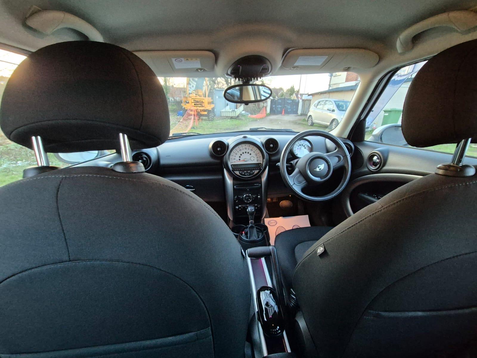 MINI COOPER – COUNTRYMAN