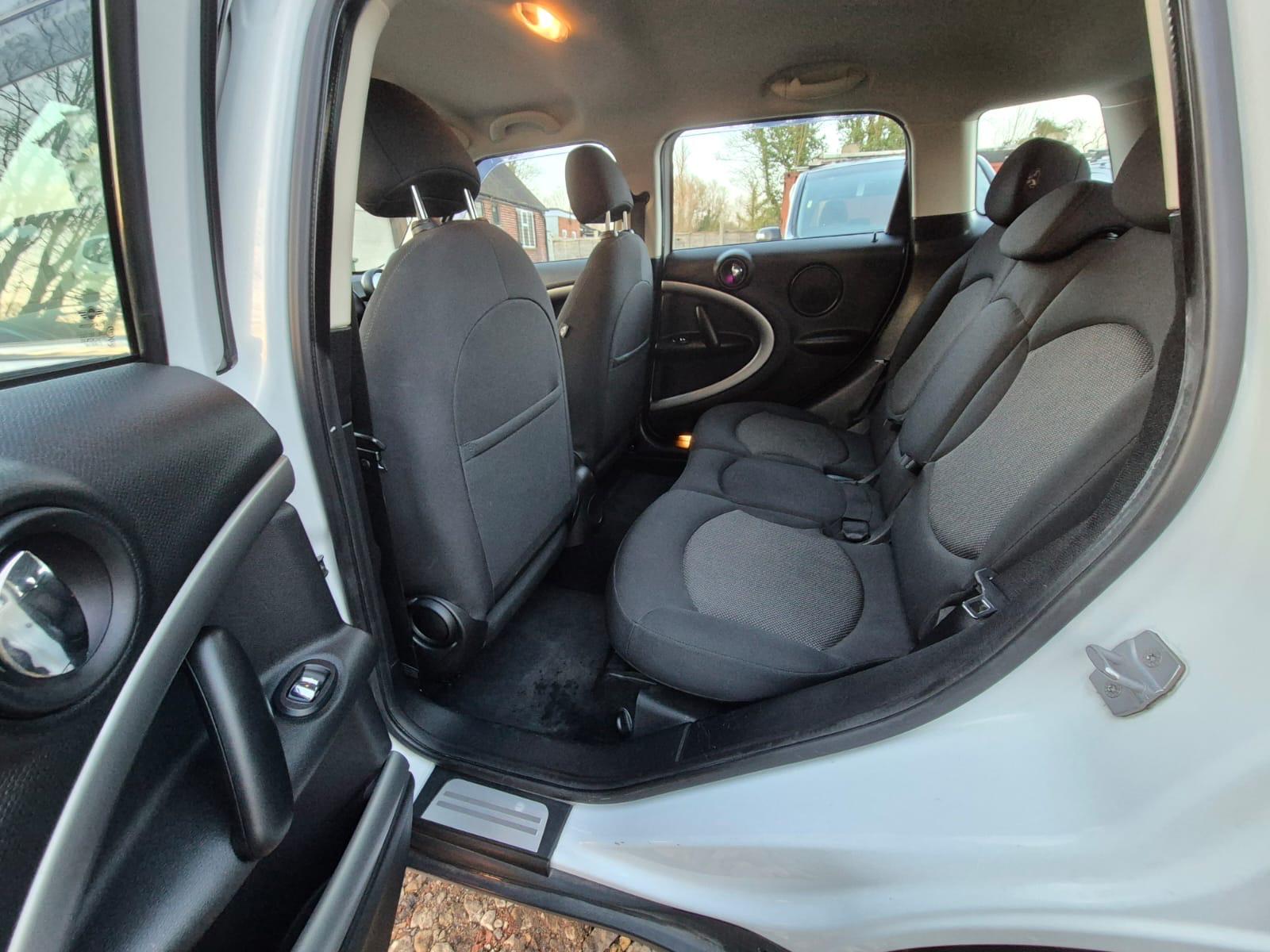 MINI COOPER – COUNTRYMAN