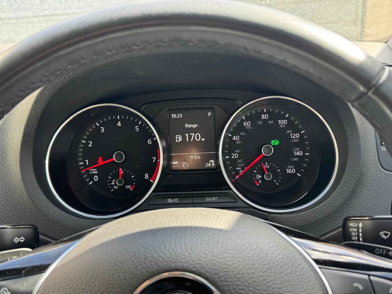 VOLKSWAGEN POLO 1.2 PETROL AUTOMATIC