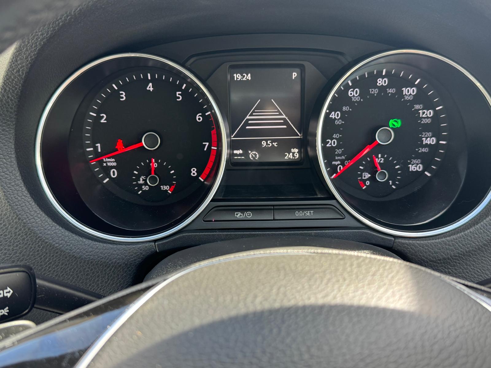 VOLKSWAGEN POLO 1.2 PETROL AUTOMATIC