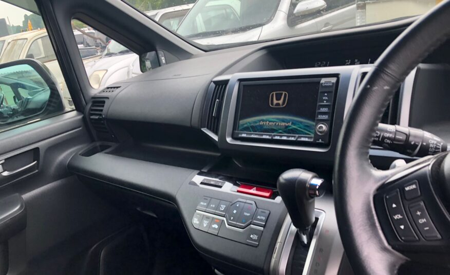 HONDA STEPWAGON SPADA 2010 ULEZ FREE