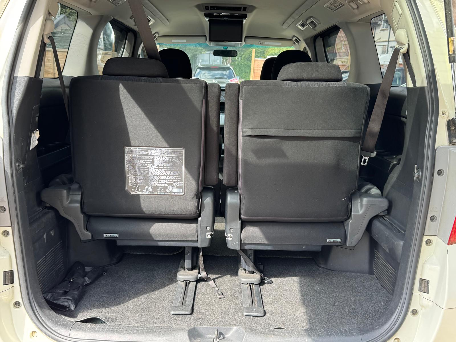 TOYOTA ALPHARD 2012 ULEZ FREE