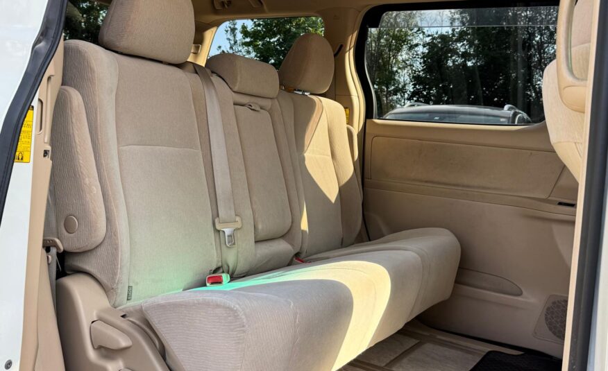 TOYOTA VELLFIRE 2011 ULEZ FREE