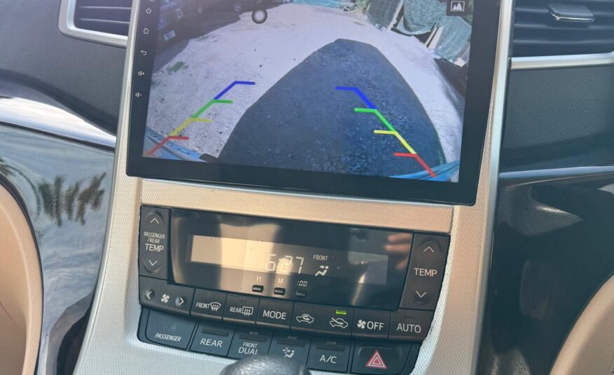 TOYOTA VELLFIRE 2011 ULEZ FREE
