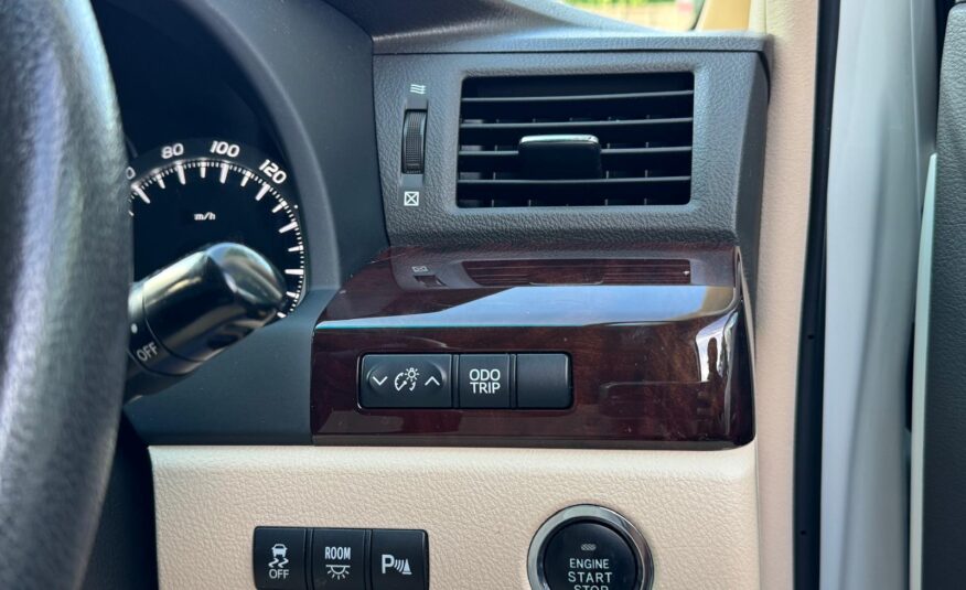 TOYOTA VELLFIRE 2011 ULEZ FREE