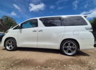 TOYOTA VELLFIRE 2011 ULEZ FREE