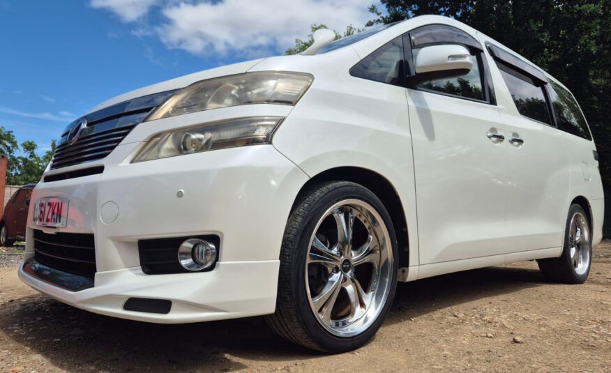 TOYOTA VELLFIRE 2011 ULEZ FREE
