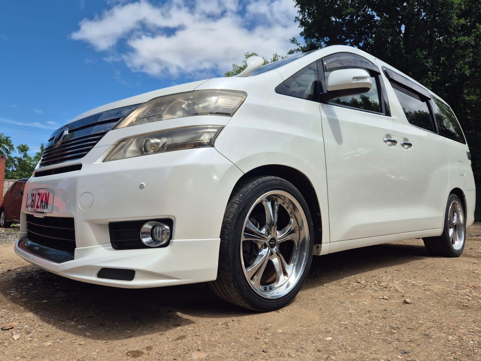 TOYOTA VELLFIRE 2011 ULEZ FREE