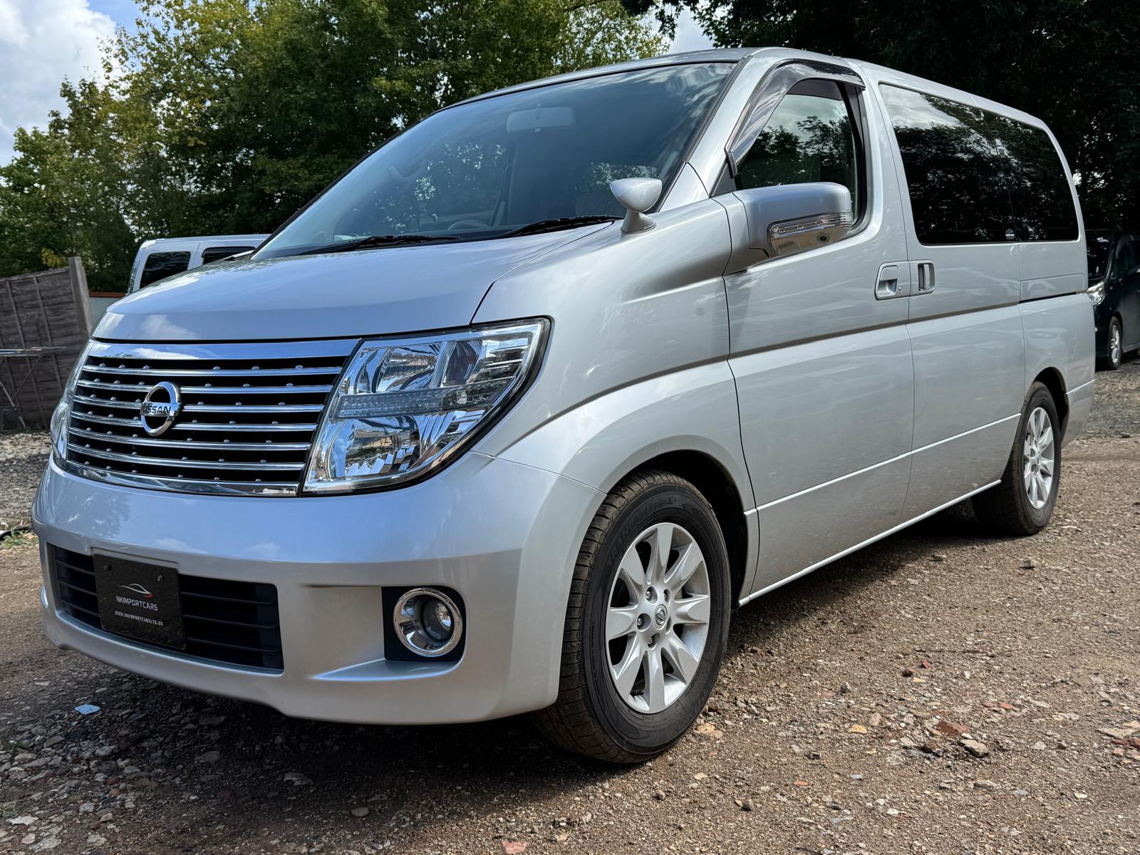 NISSAN ELGRAND 2008 ULEZ FREE