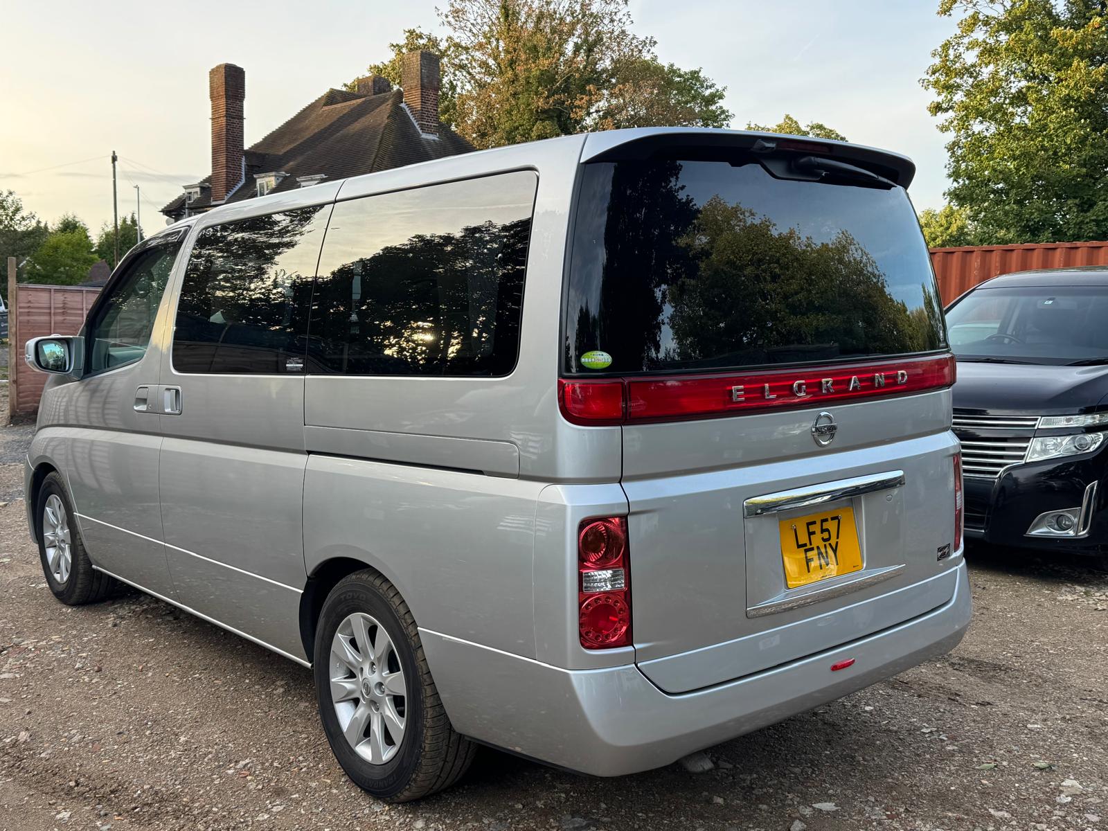 NISSAN ELGRAND 2008 ULEZ FREE