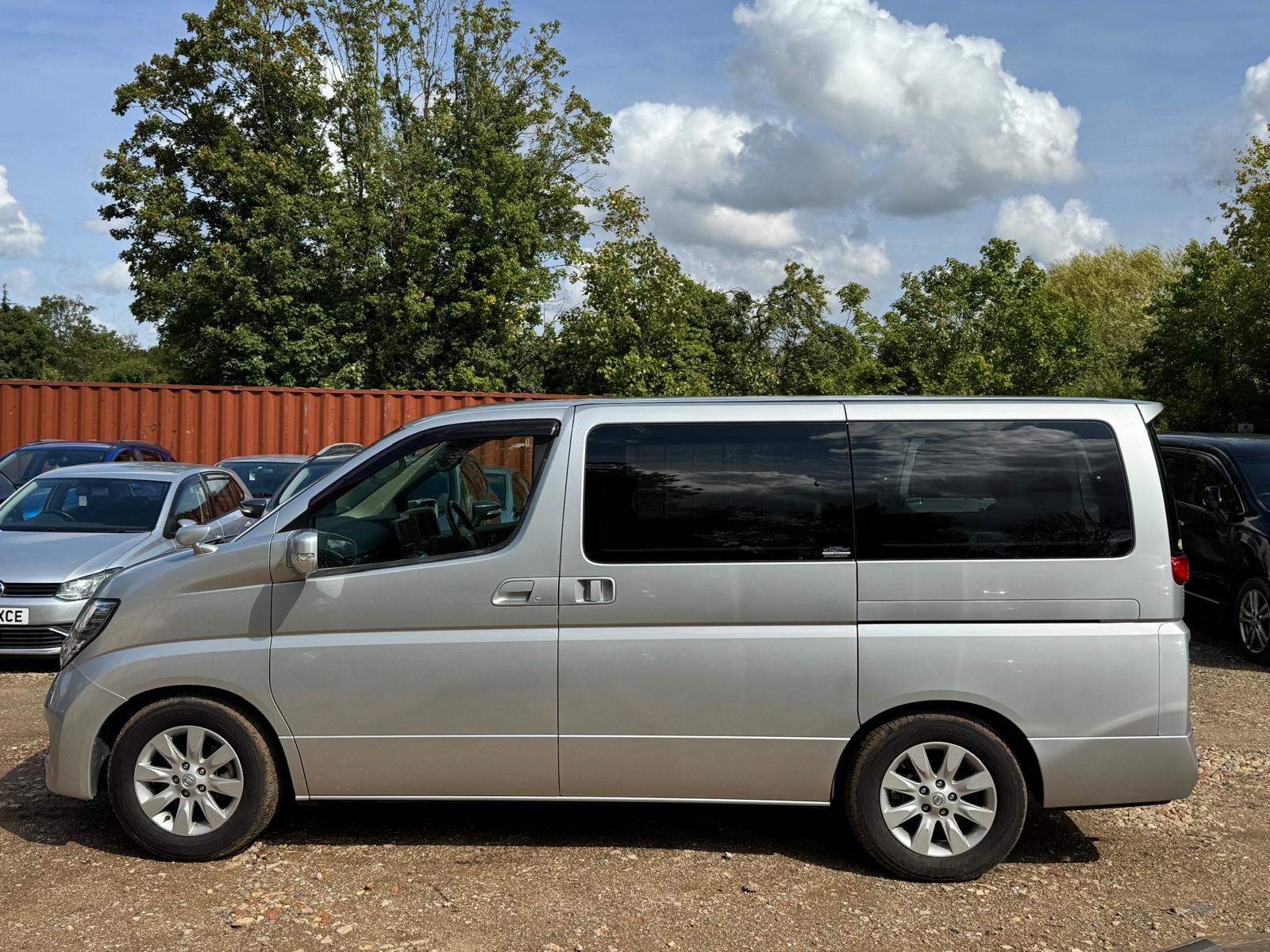 NISSAN ELGRAND 2008 ULEZ FREE
