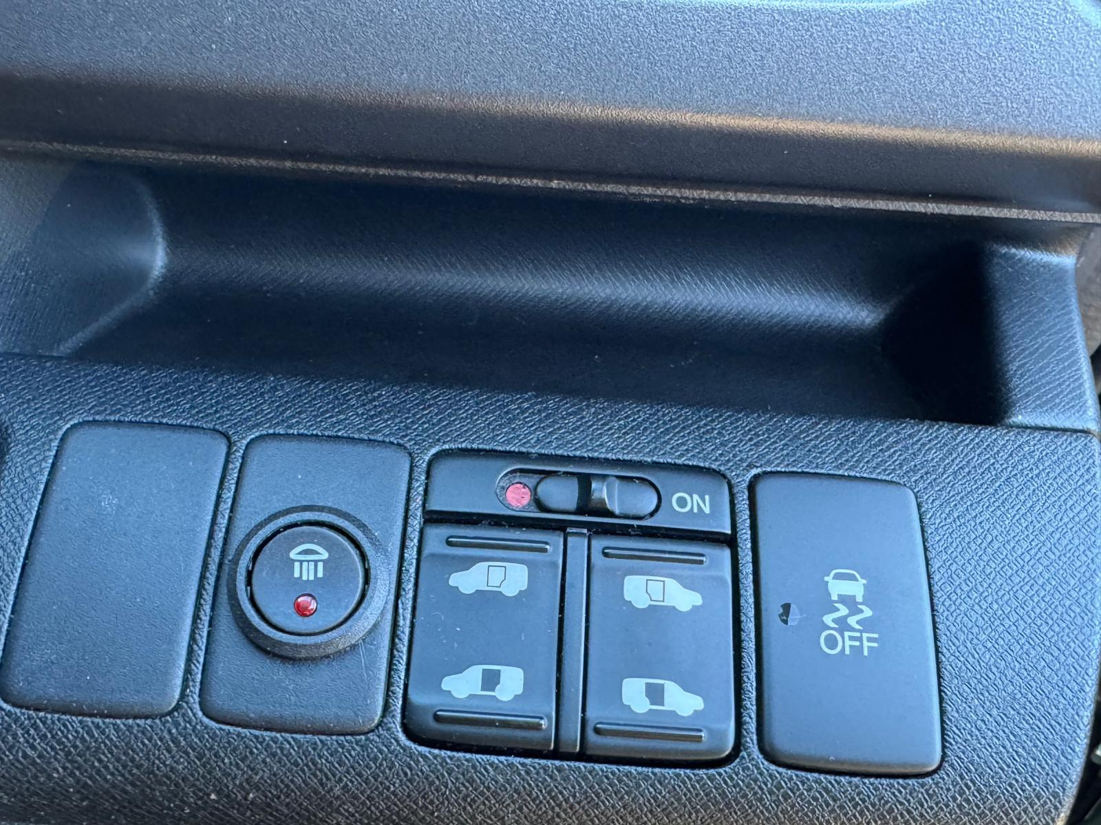 HONDA STEPWAGON SPADA 2010 ULEZ FREE