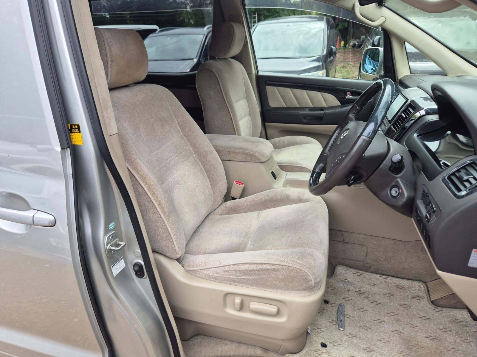 TOYOTA ALPHARD HYBRID 2004