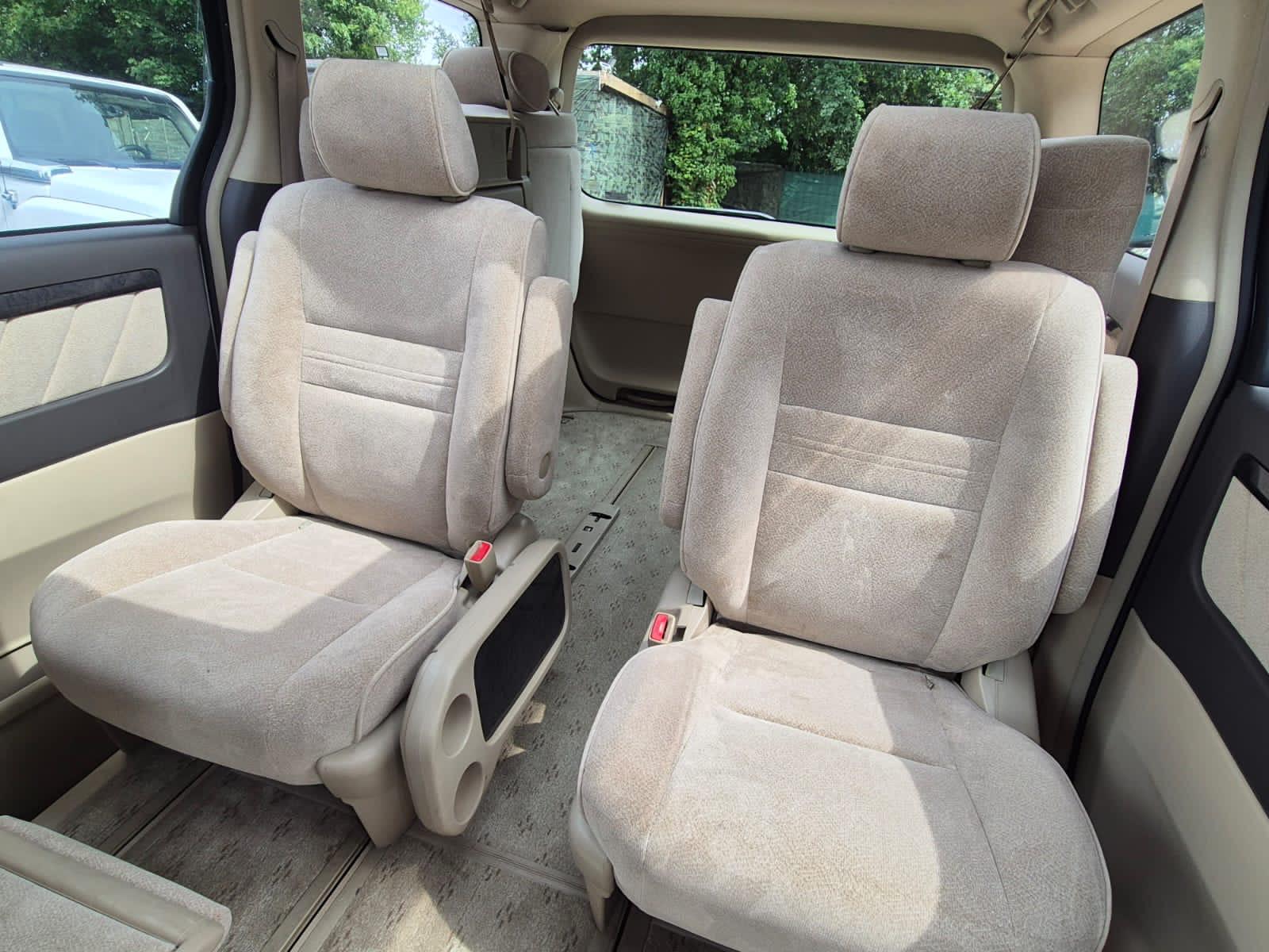 TOYOTA ALPHARD HYBRID 2004