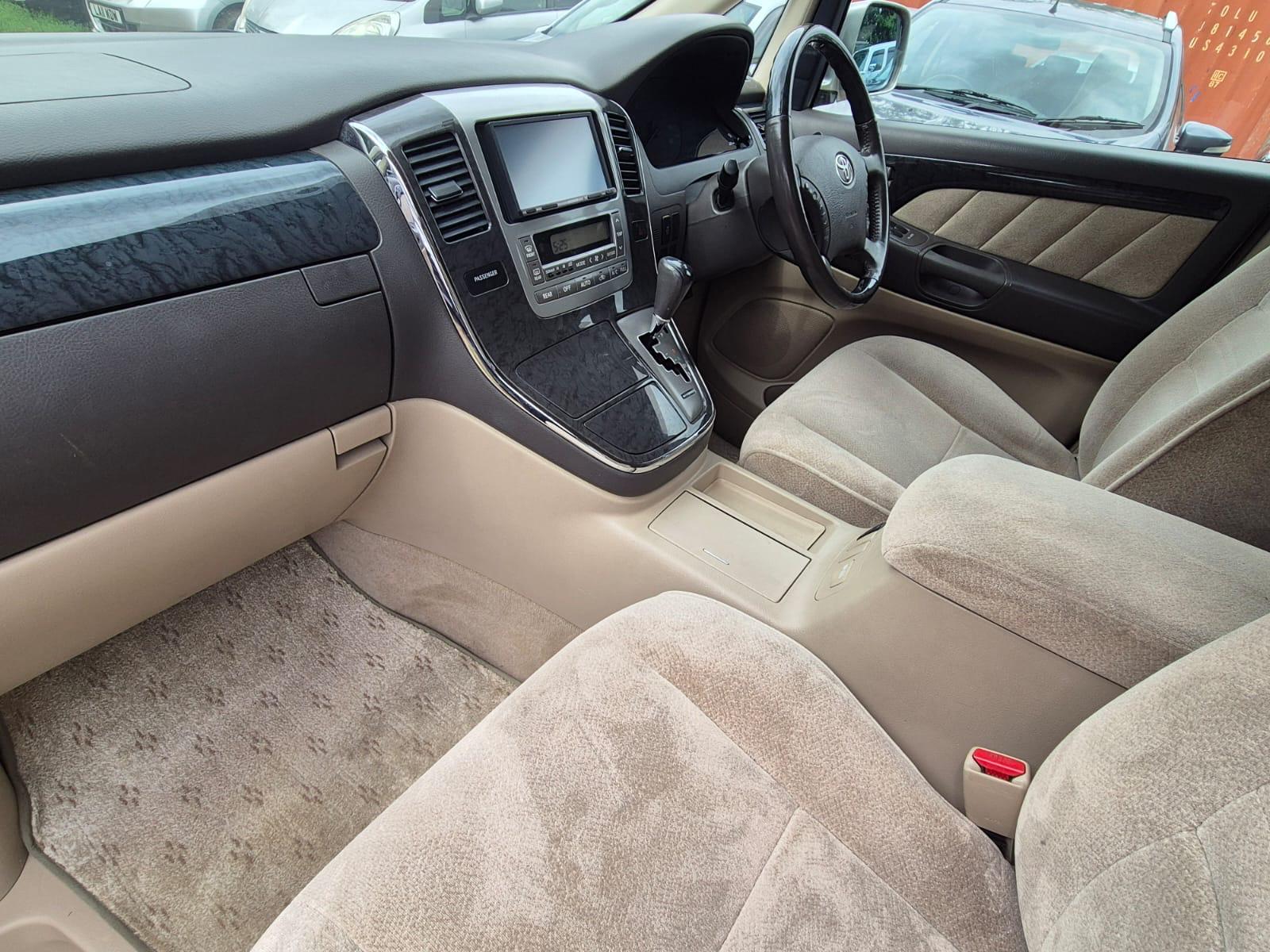 TOYOTA ALPHARD HYBRID 2004