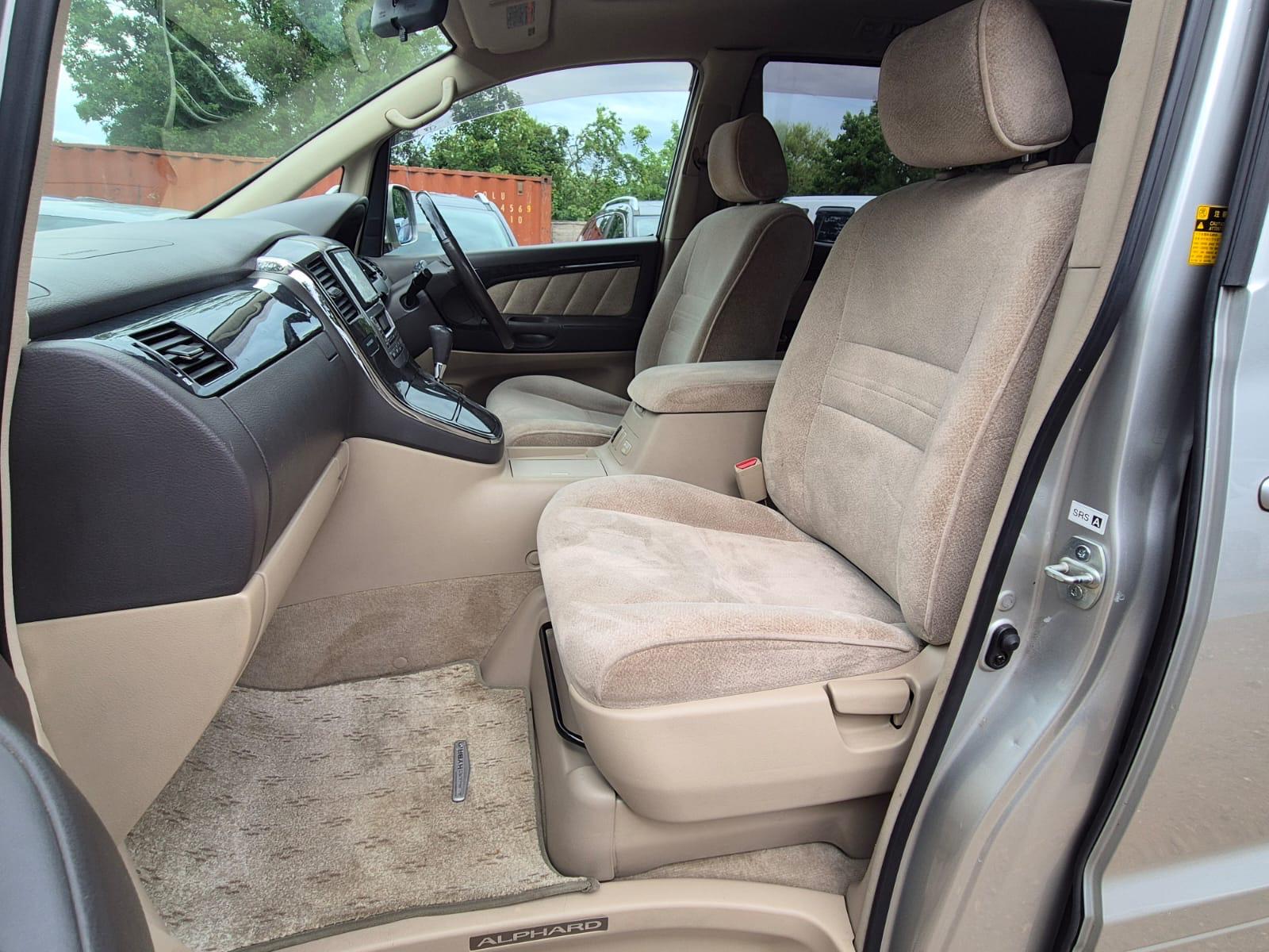 TOYOTA ALPHARD HYBRID 2004