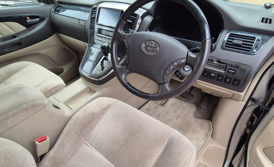 TOYOTA ALPHARD HYBRID 2004