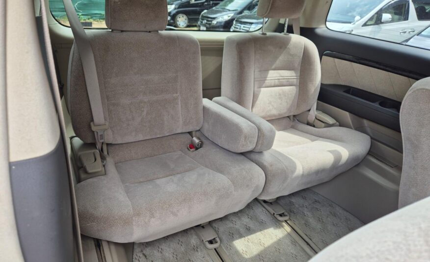 TOYOTA ALPHARD HYBRID 2004