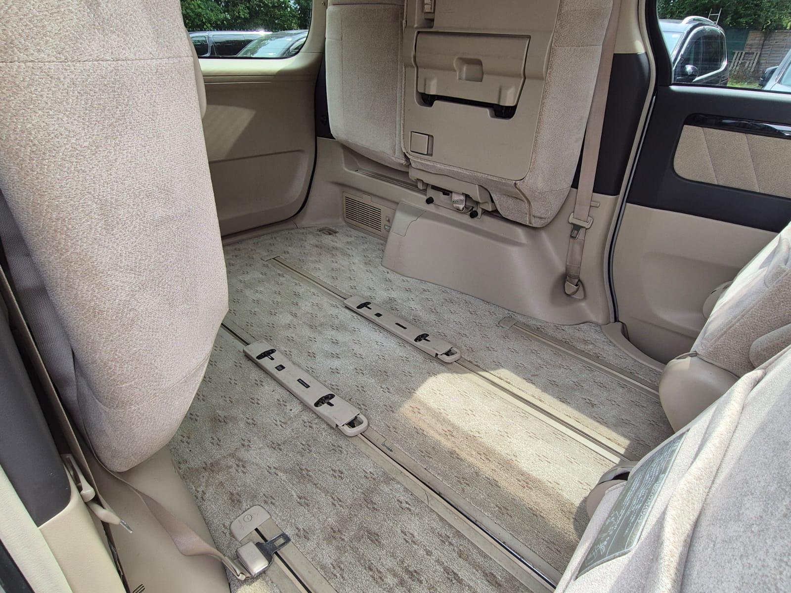 TOYOTA ALPHARD HYBRID 2004