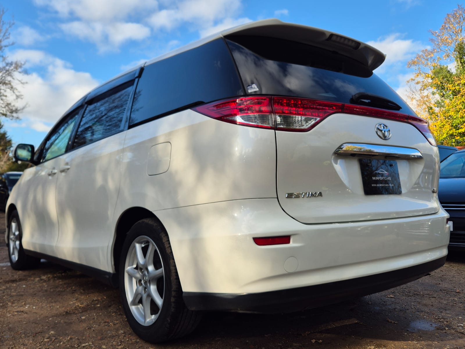 TOYOTA ESTIMA PETROL AUTOMATIC 2010