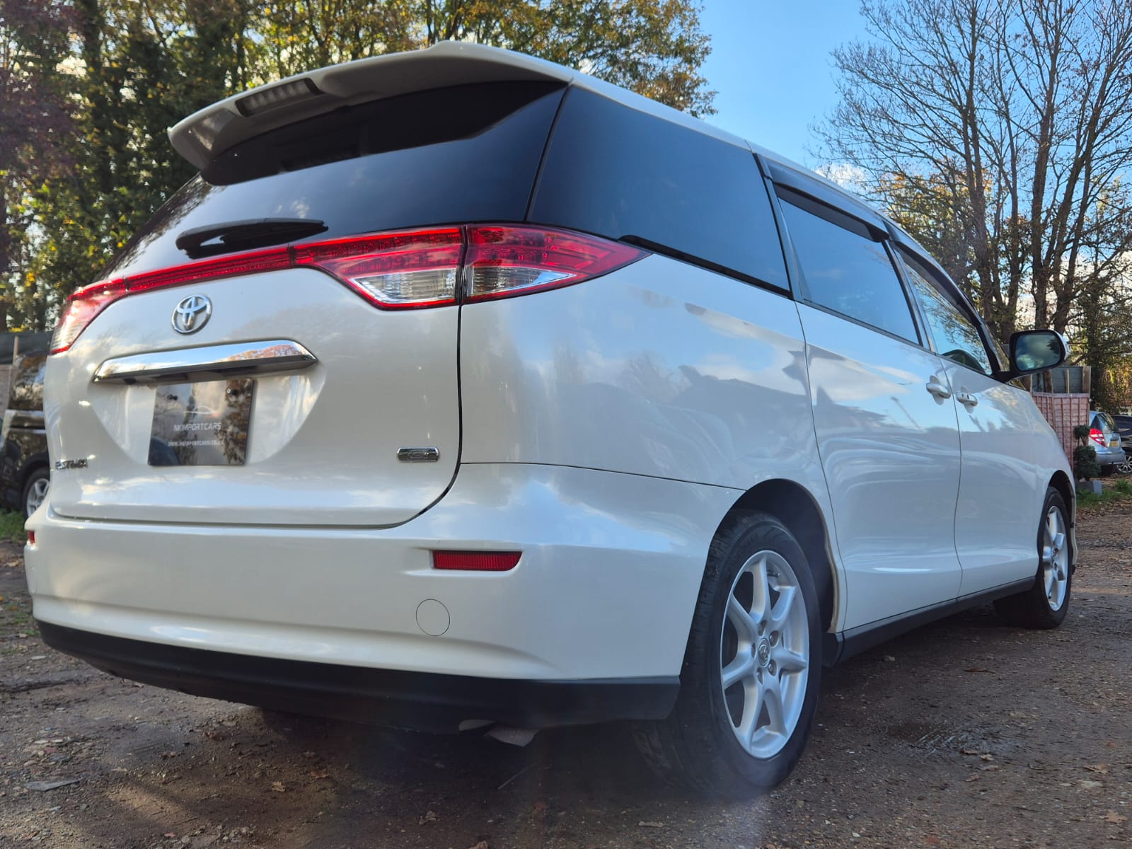 TOYOTA ESTIMA PETROL AUTOMATIC 2010
