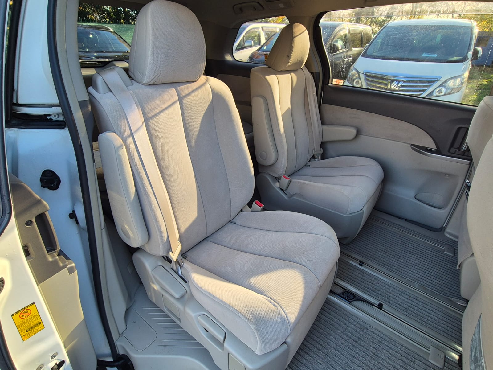 TOYOTA ESTIMA PETROL AUTOMATIC 2010