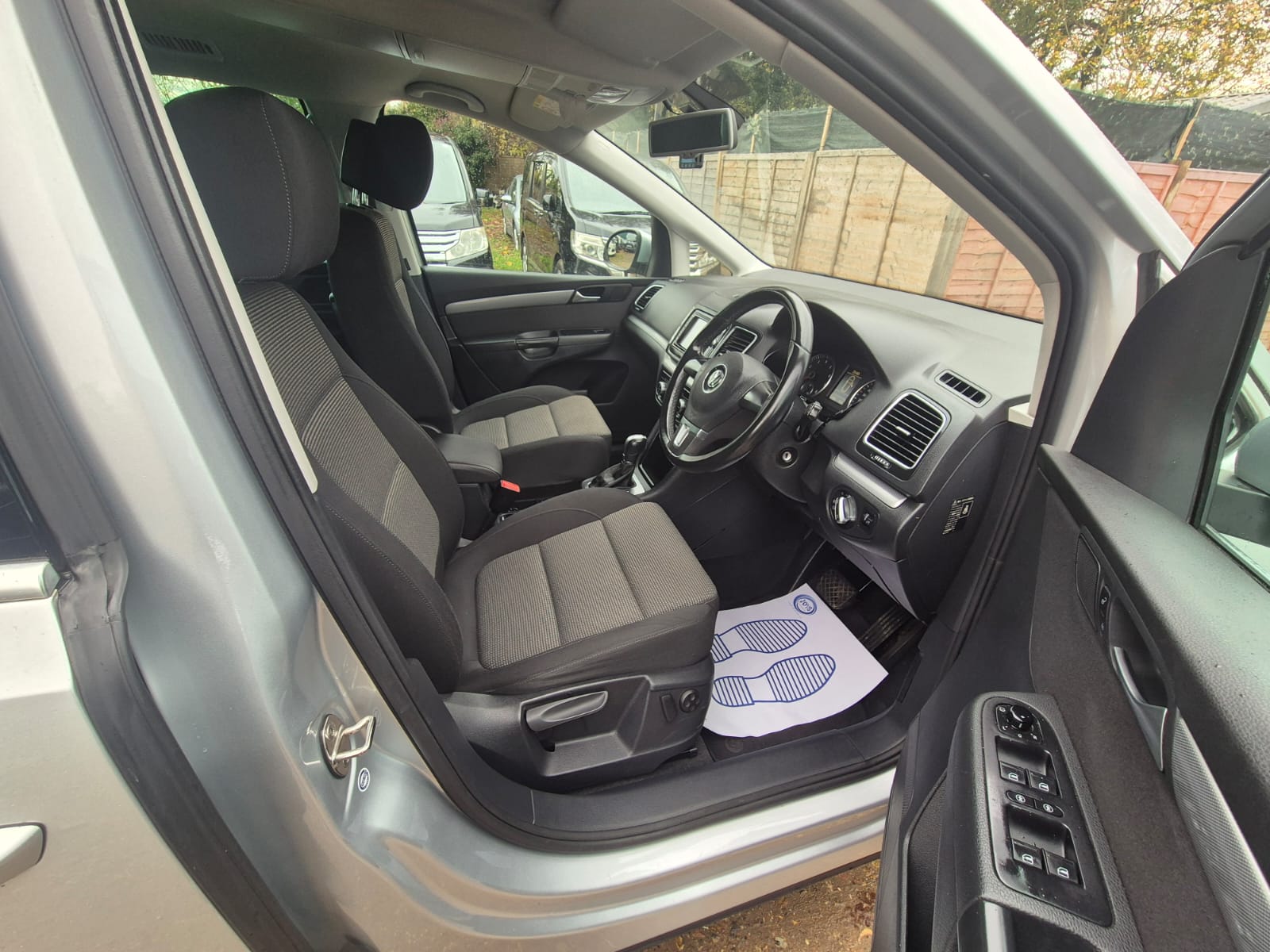 VOLKSWAGEN SHARAN 1400CC AUTOMATIC PETROL 2015