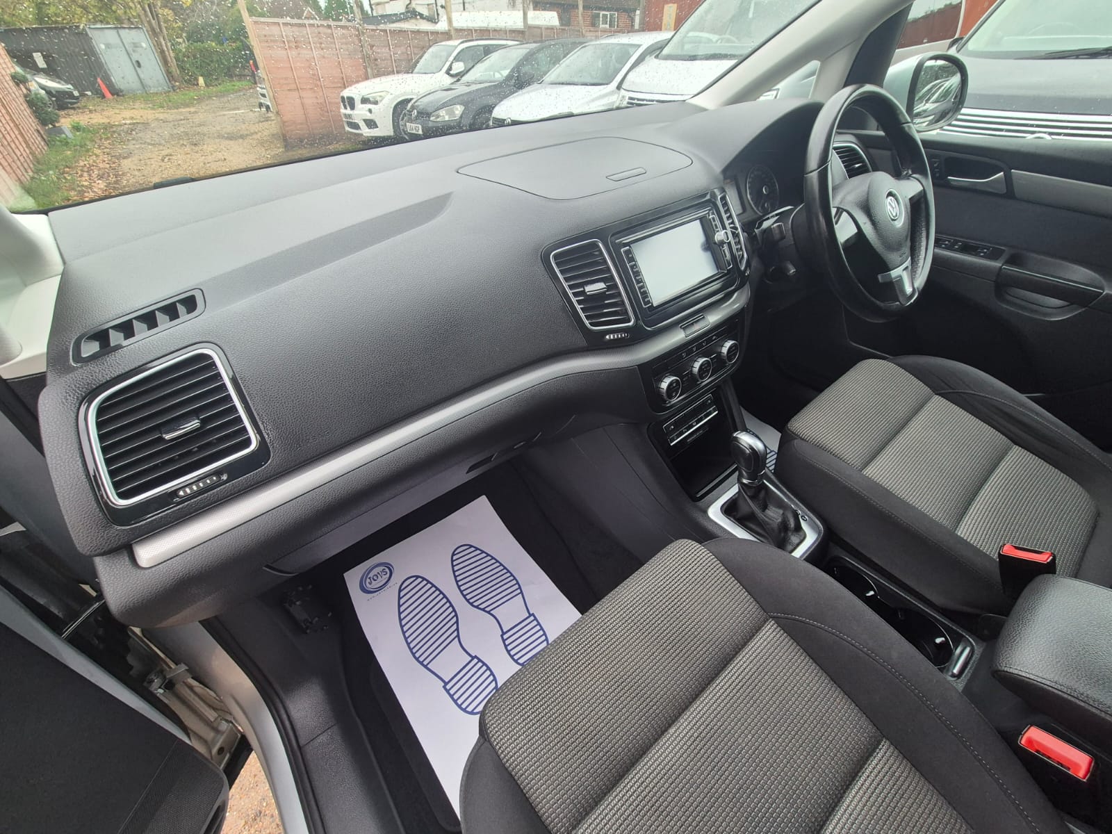 VOLKSWAGEN SHARAN 1400CC AUTOMATIC PETROL 2015