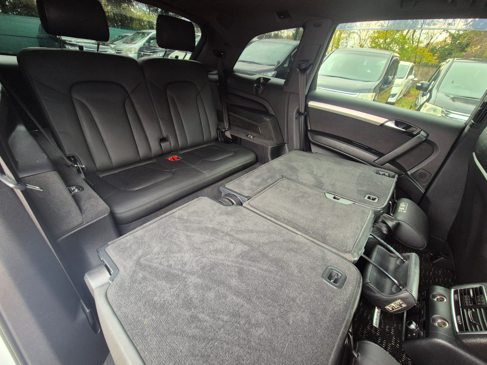 AUDI Q7 S Line 7 Seater Petrol Automatic