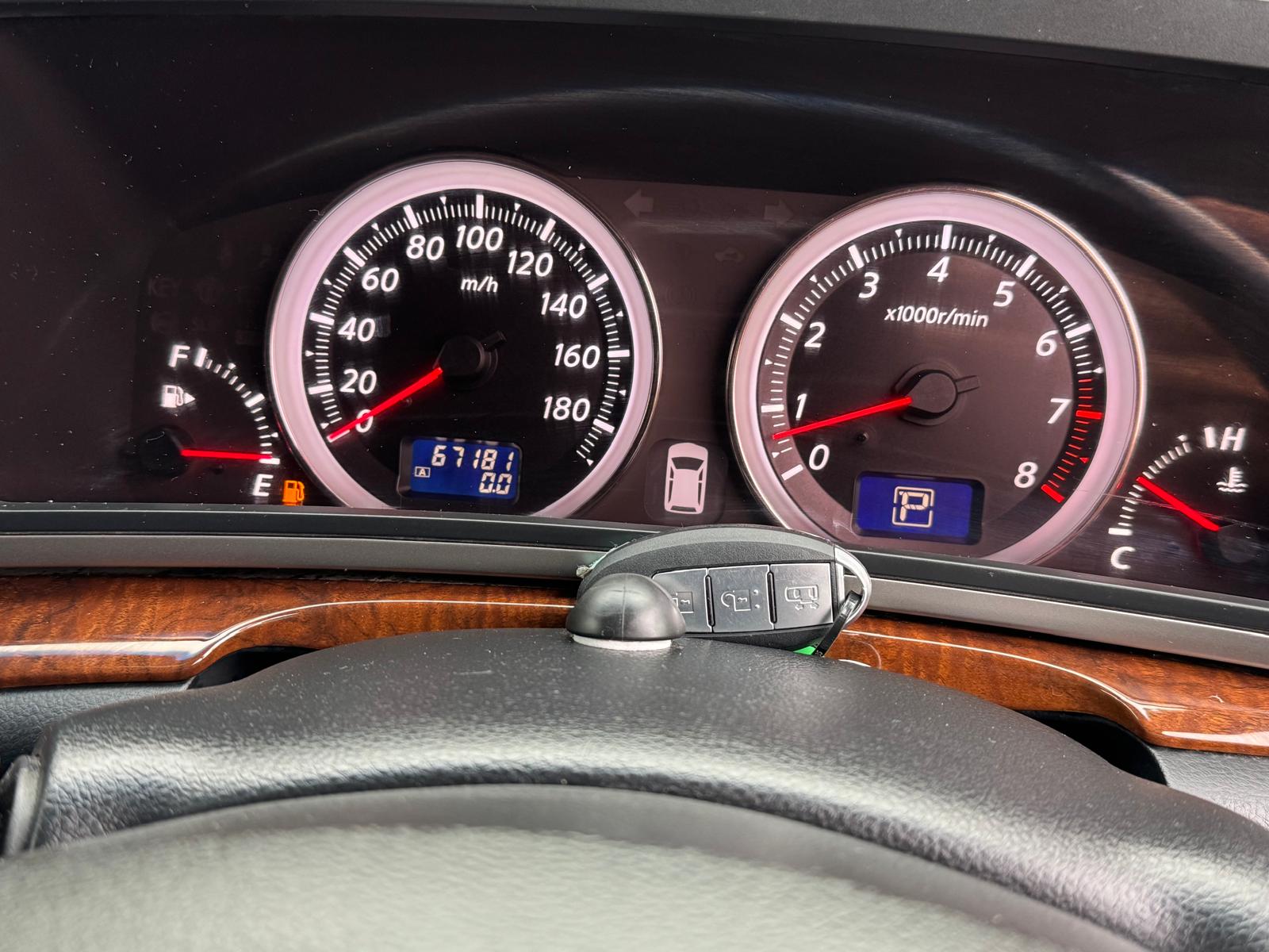 Nissan Elgrand Highway Star 2008