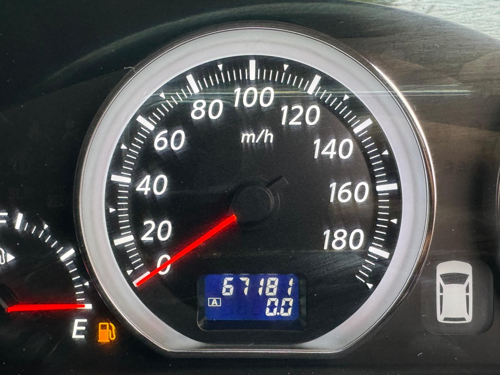 Nissan Elgrand Highway Star 2008