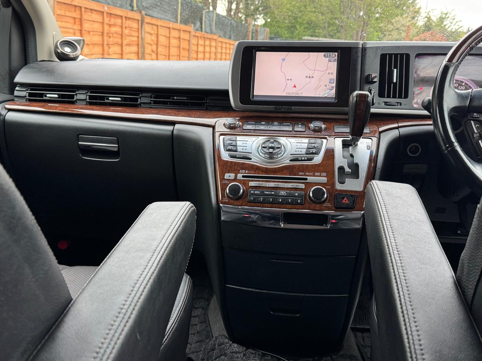 Nissan Elgrand Highway Star 2008