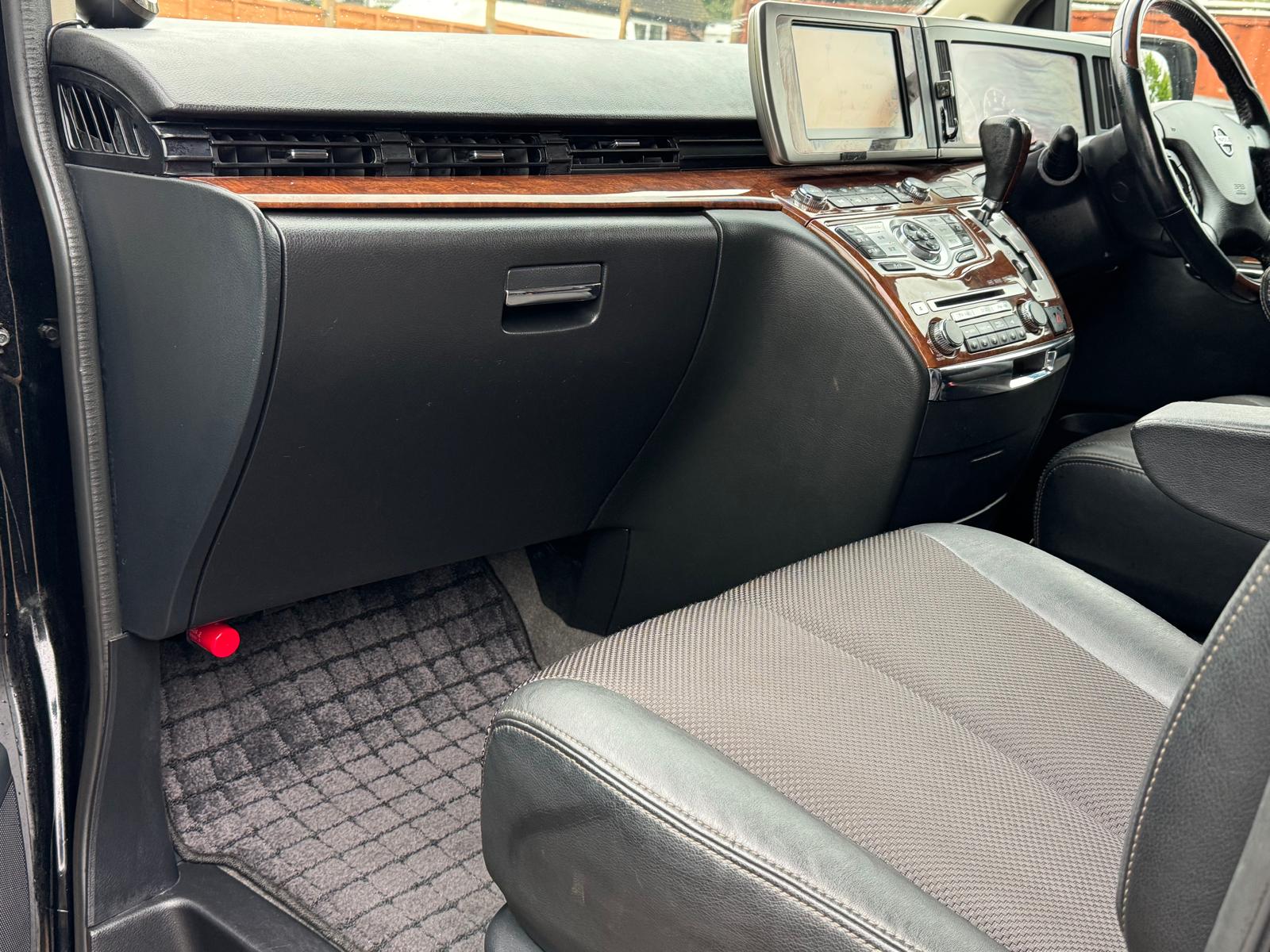 Nissan Elgrand Highway Star 2008