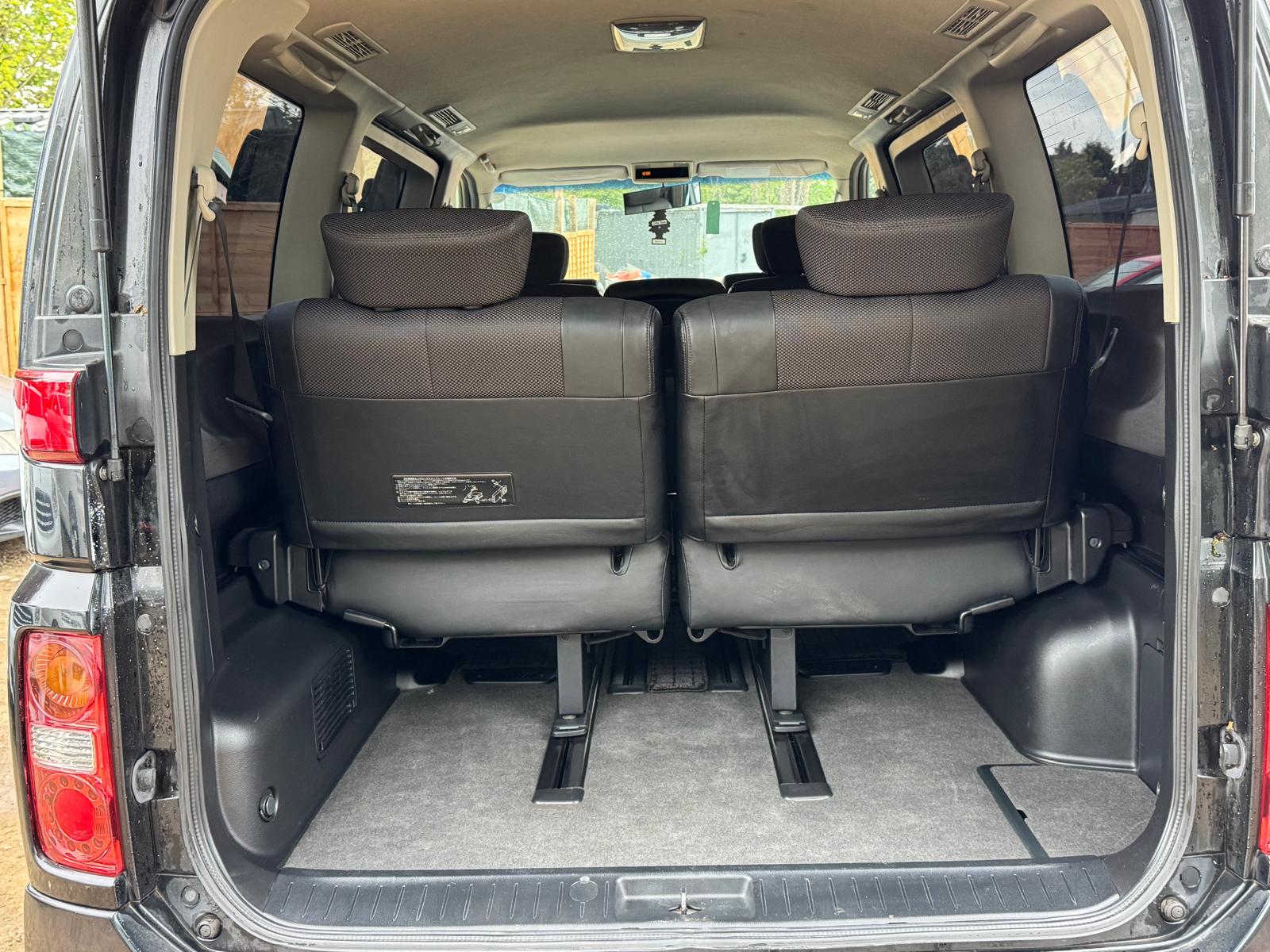 Nissan Elgrand Highway Star 2008