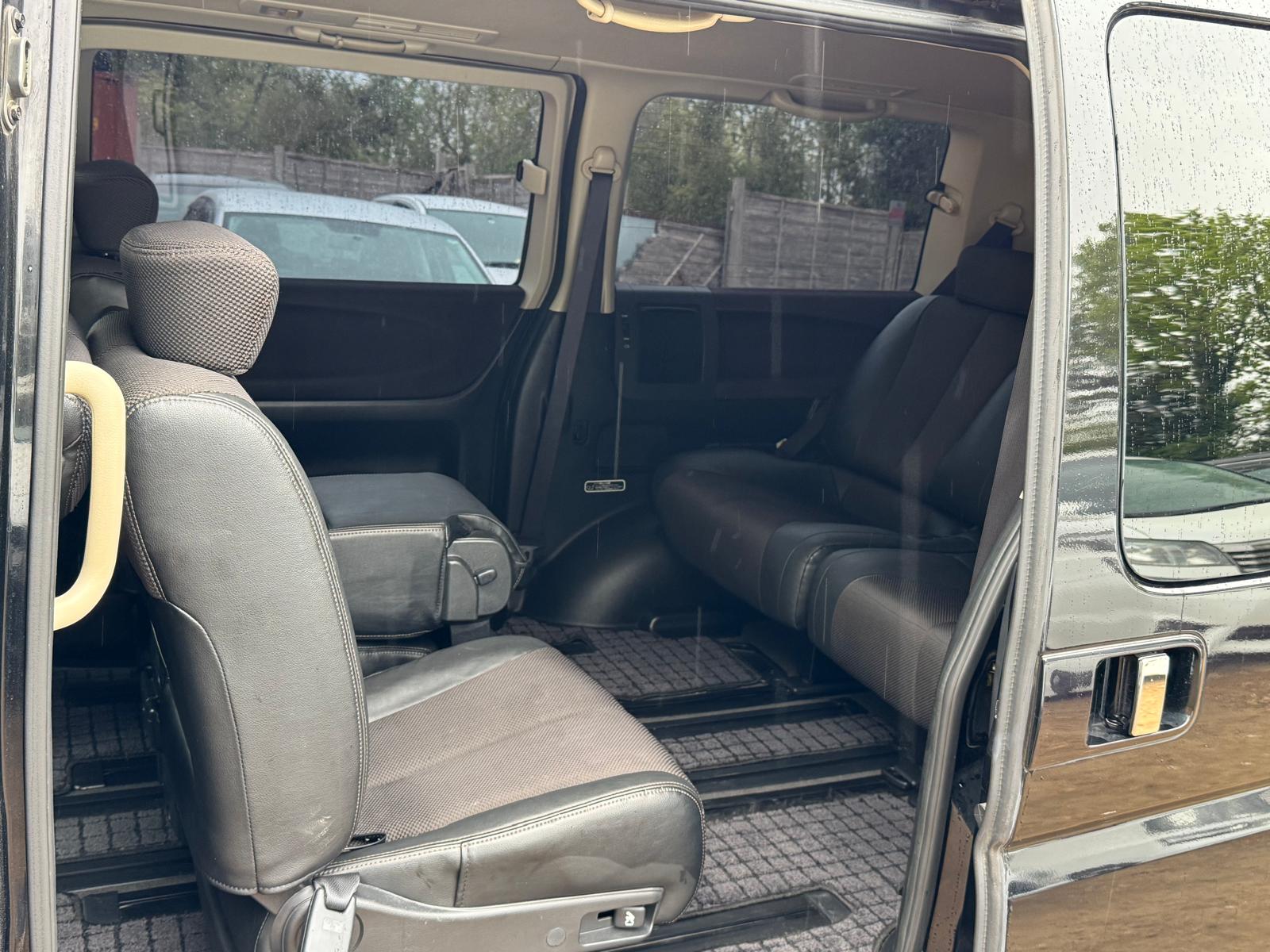 Nissan Elgrand Highway Star 2008