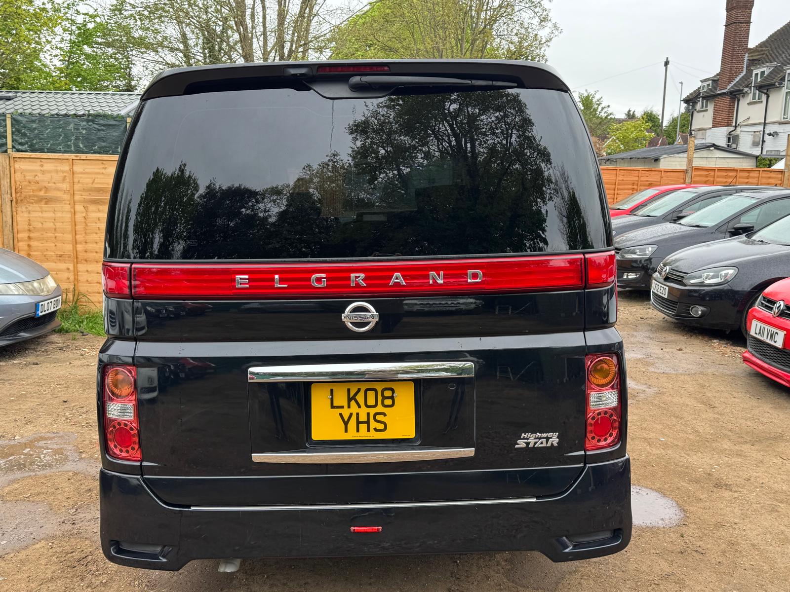 Nissan Elgrand Highway Star 2008