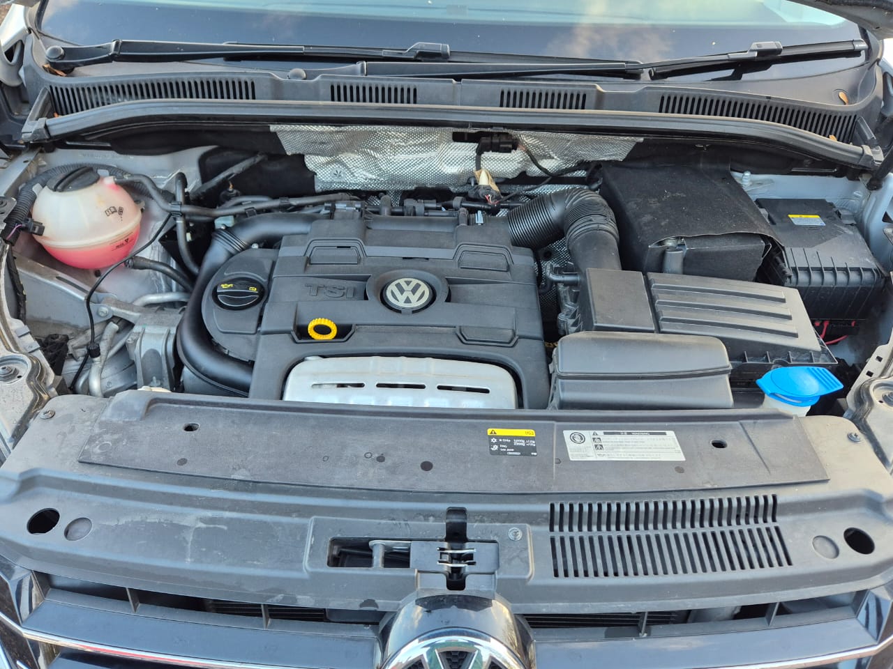 VOLKSWAGEN SHARAN 1400CC AUTOMATIC PETROL 2015