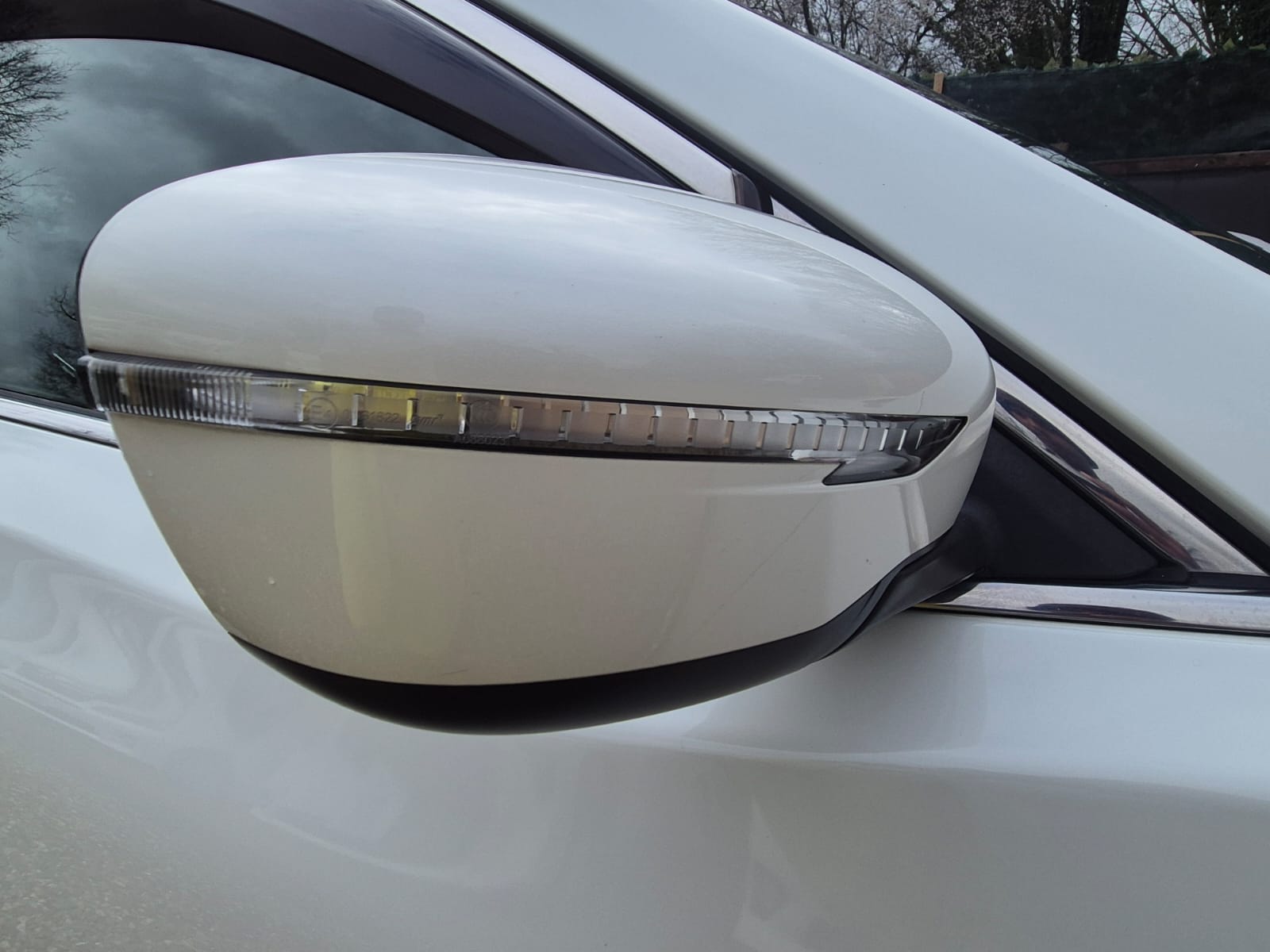 NISSAN X-TRAIL 2016 PETROL AUTOMATIC