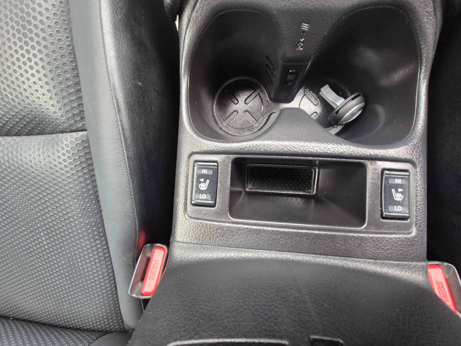 NISSAN X-TRAIL 2016 PETROL AUTOMATIC